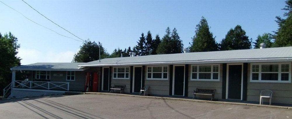 Lionstone Inn Motel & Cottages Pictou Exterior photo