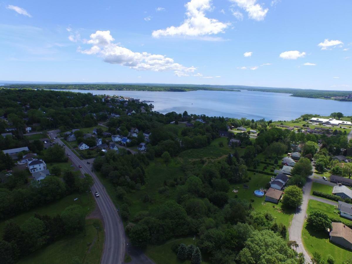Lionstone Inn Motel & Cottages Pictou Exterior photo