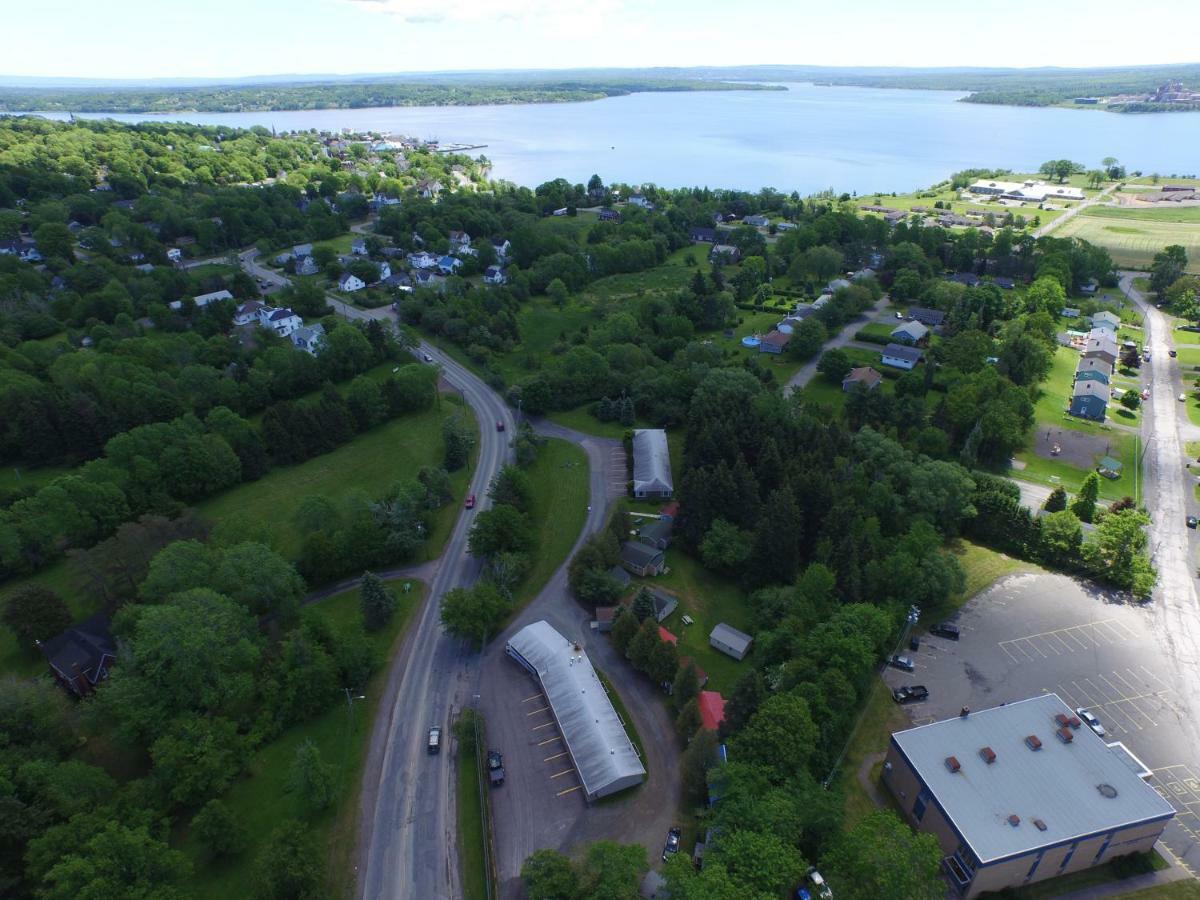 Lionstone Inn Motel & Cottages Pictou Exterior photo